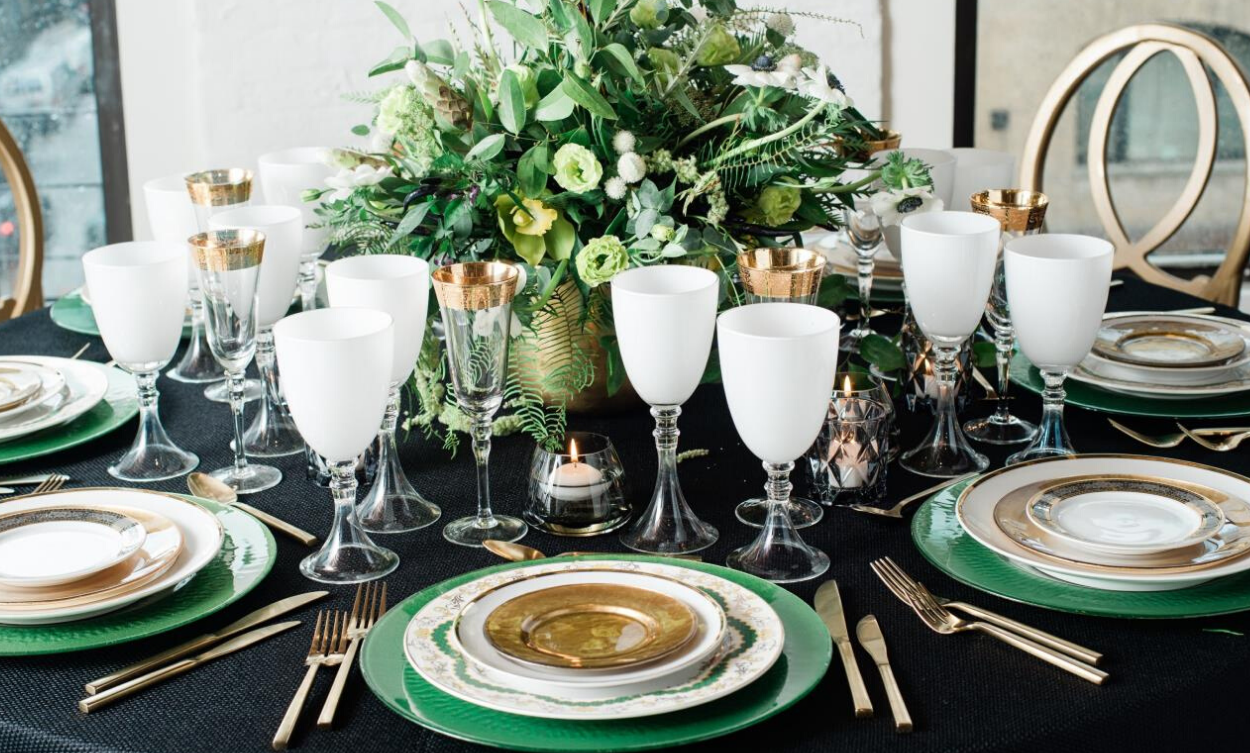 Brilliant Gold Rentals That’ll Wow Your Guests