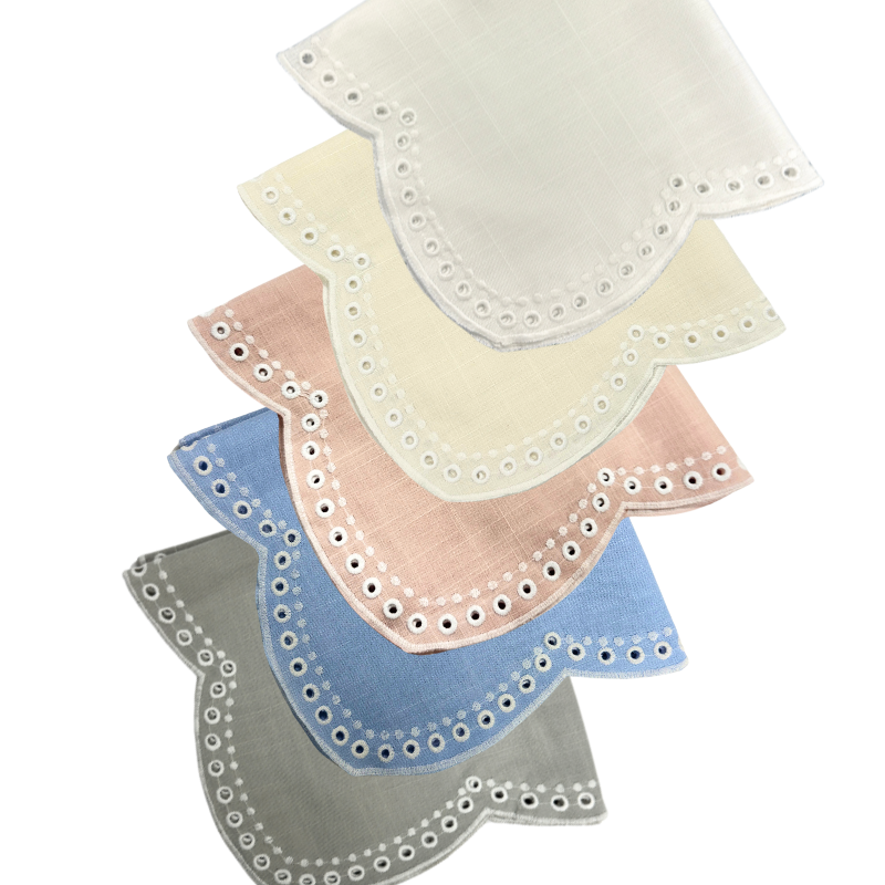 Scalloped Dinner Napkins